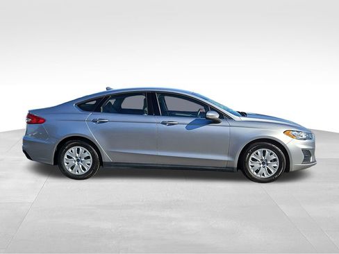 Used 2020 Ford Fusion S image 8