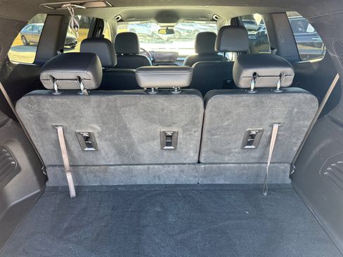 Used 2025 Buick Enclave Preferred image 16