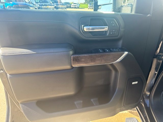 Used 2021 GMC Sierra 2500 Denali w/ Denali Ultimate Package AWD/4WD image 13