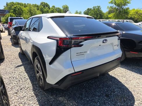 Used 2023 Subaru Solterra AWD image 5