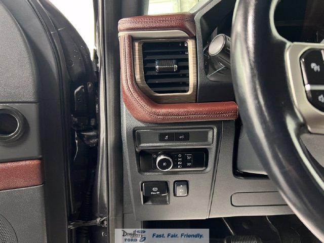 Used 2024 Ford Expedition Max Limited RWD image 26