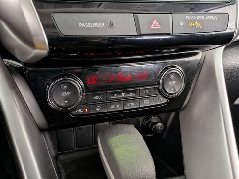 Used 2025 Mitsubishi Eclipse Cross SE AWD/4WD image 17