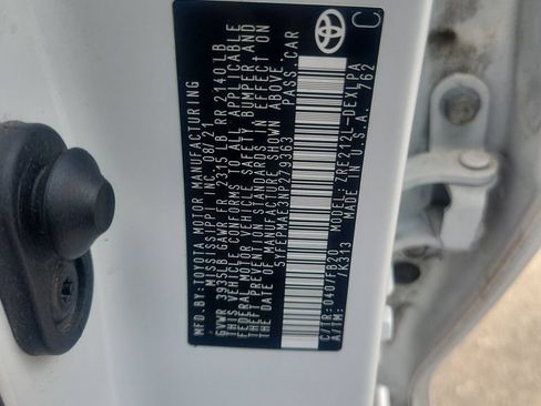 Used 2022 Toyota Corolla LE FWD image 34