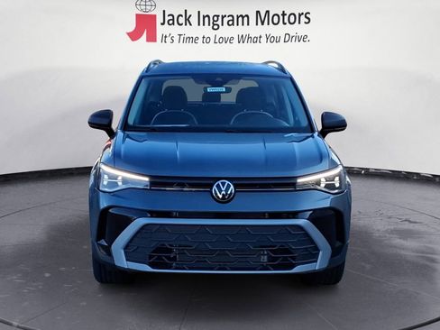 Certified 2025 Volkswagen Taos S image 8