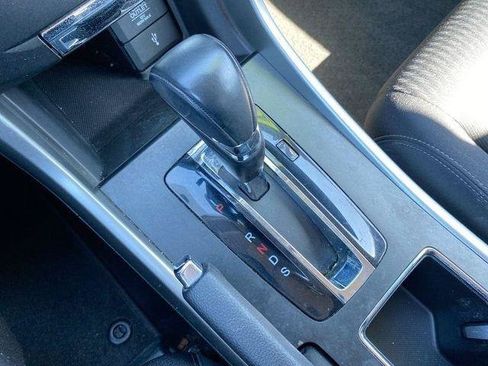 Used 2013 Honda Accord Sport image 47
