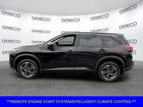 Certified 2025 Nissan Rogue SV FWD image 4