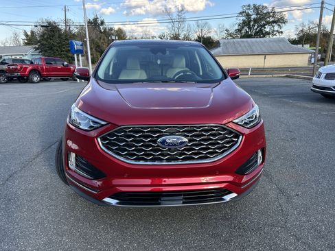 Used 2024 Ford Edge Titanium w/ Titanium Elite Package image 2