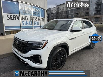 Used 2024 Volkswagen Atlas Cross Sport SEL R-Line