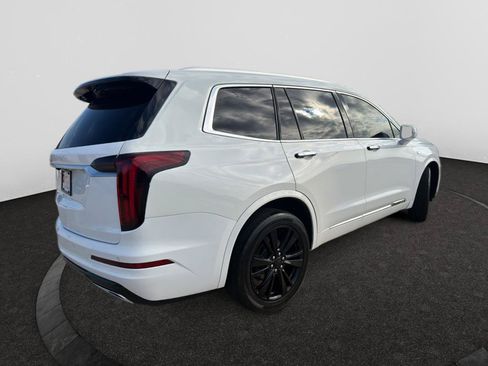 Used 2020 Cadillac XT6 Premium Luxury FWD image 4