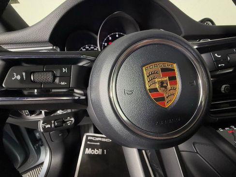 New 2026 Porsche Macan image 34