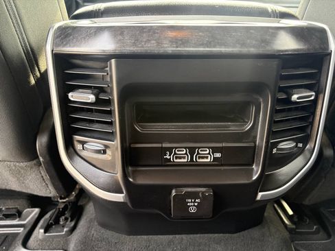 Used 2020 RAM 1500 Big Horn AWD/4WD image 31