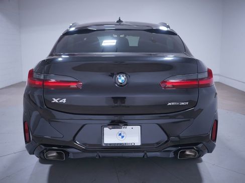 Used 2025 BMW X4 xDrive30i w/ Premium Package image 5
