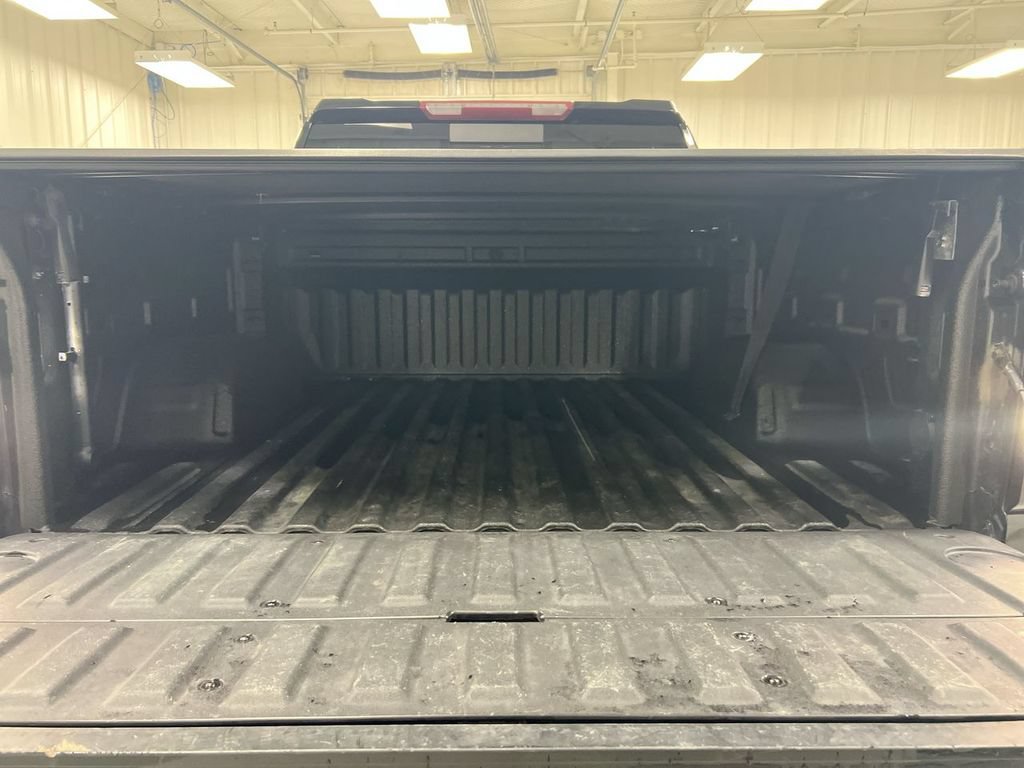 Used 2020 GMC Sierra 1500 SLT w/ SLT Convenience Package AWD/4WD image 24