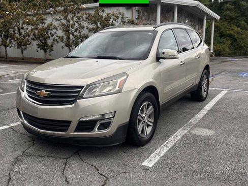 Used 2016 Chevrolet Traverse LT FWD image 1