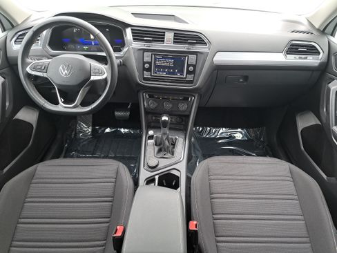 Used 2023 Volkswagen Tiguan S w/ Driver Assistance Package AWD/4WD image 9