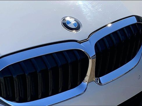 Used 2019 BMW 330i xDrive 330i xDrive w/ Convenience Package image 29