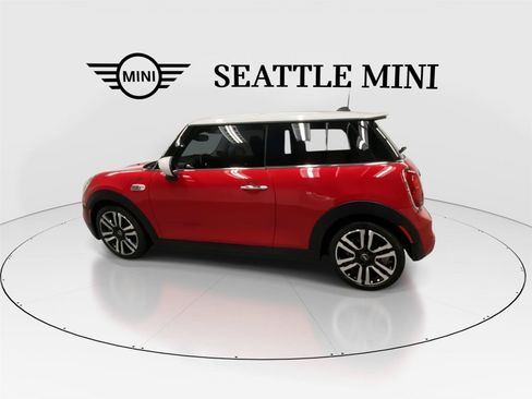 Used 2020 MINI Cooper S w/ Premium Package FWD image 7