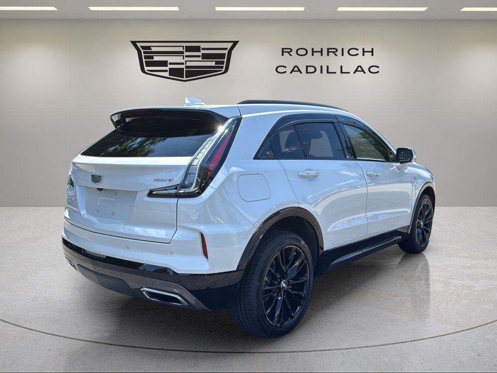 Certified 2025 Cadillac XT4 Sport w/ LPO, Onyx Lite Package AWD/4WD image 26