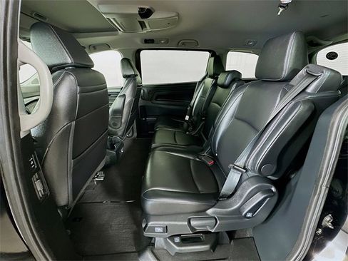 Certified 2023 Honda Odyssey Touring image 31