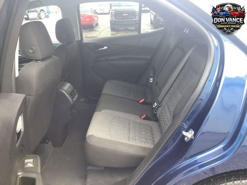 Used 2023 Chevrolet Equinox LT AWD/4WD image 16