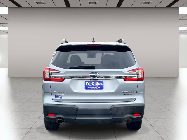 Used 2024 Subaru Ascent Touring AWD/4WD image 4