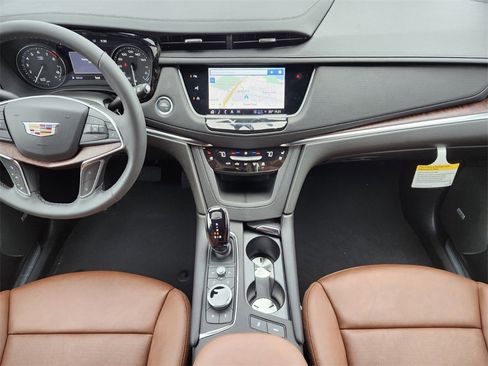 New 2025 Cadillac XT5 Premium Luxury w/ Technology Package image 12