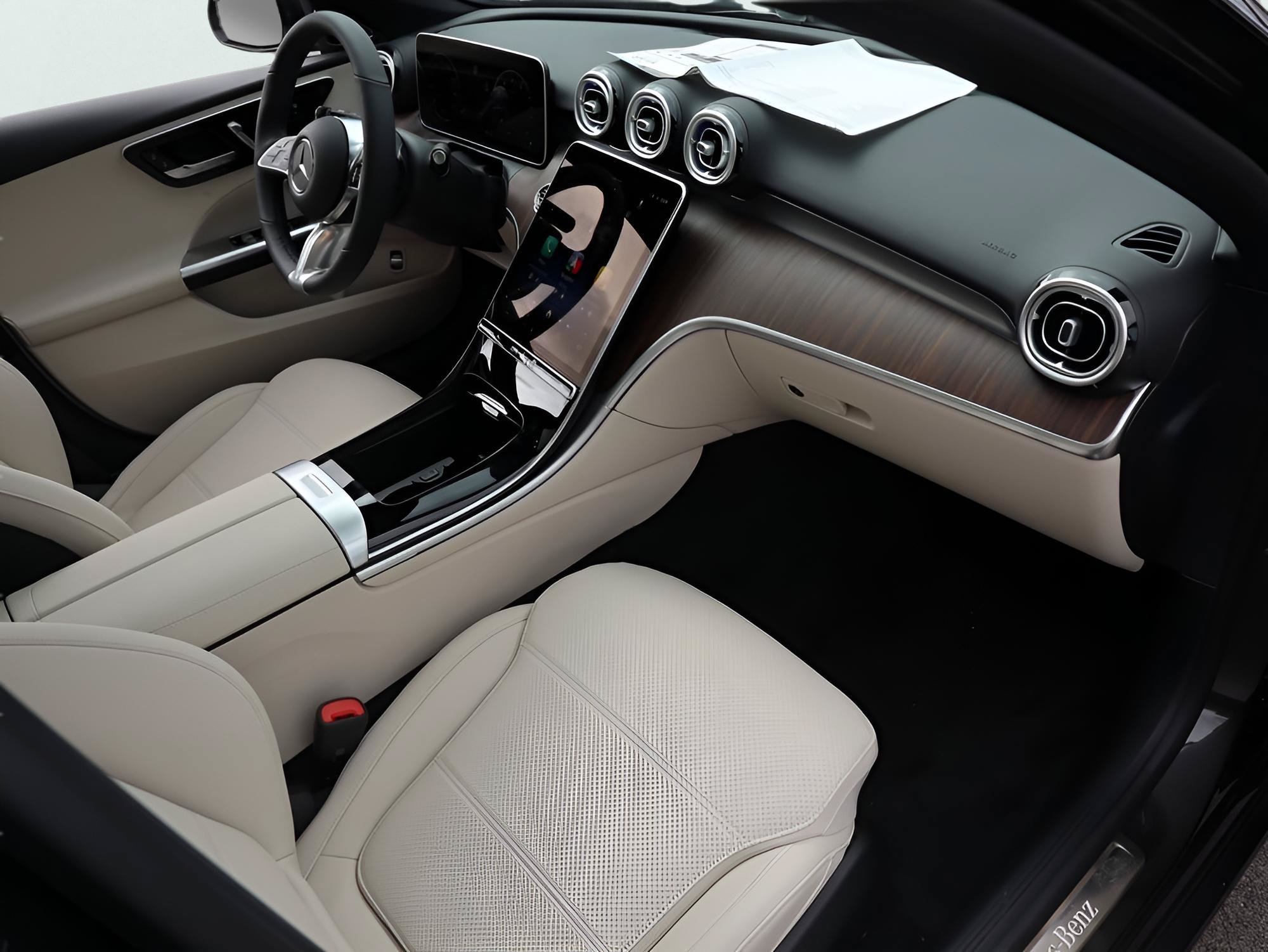 Certified 2026 Mercedes-Benz C 300 4MATIC Sedan image 13