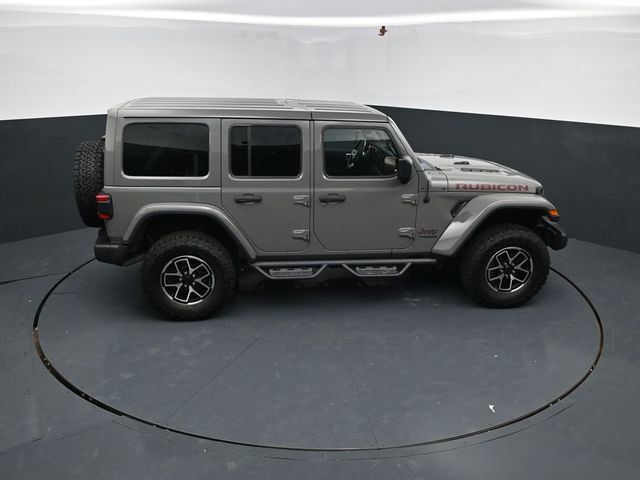 Used 2022 Jeep Wrangler Unlimited Rubicon w/ LED Lighting Group AWD/4WD image 20