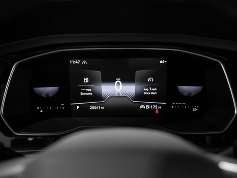 Used 2022 Volkswagen Jetta Sport image 43