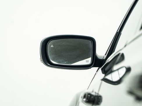 Used 2022 Chrysler 300 S RWD image 14