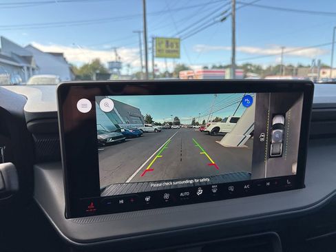 New 2025 Ford Maverick Lobo AWD/4WD image 16