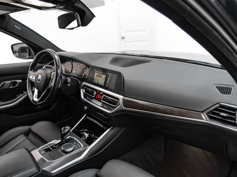 Used 2021 BMW 330i Sedan w/ Driving Assistance Package RWD image 11