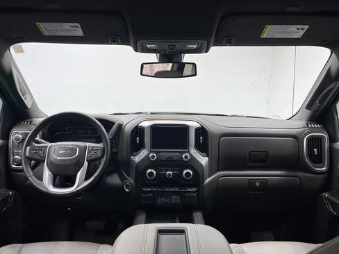 Used 2022 GMC Sierra 1500 SLT w/ SLT Premium Plus Package AWD/4WD image 8