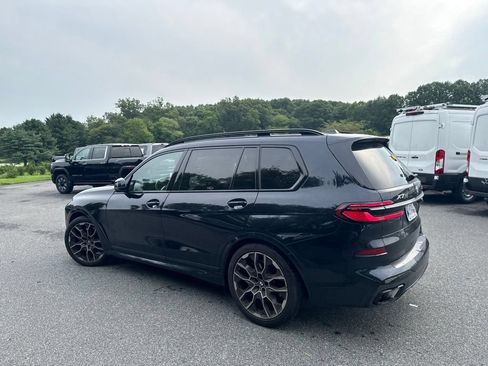 Used 2024 BMW X7 xDrive40i w/ Executive Package AWD/4WD image 4