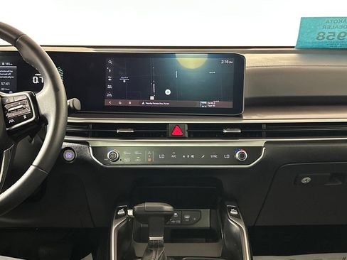 Used 2024 Kia Sorento S w/ Panoramic Sunroof Package AWD/4WD image 30