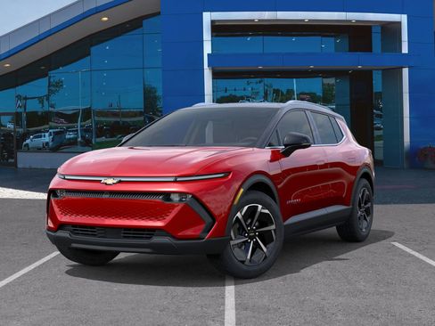 New 2026 Chevrolet Equinox EV LT image 35