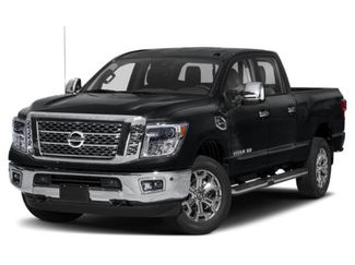 Used 2019 Nissan Titan SL w/ Midnight Edition video 2
