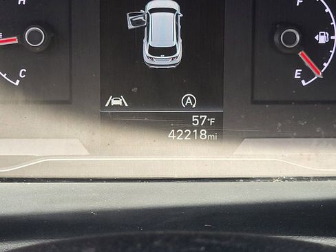 Used 2023 Hyundai Tucson SE FWD image 27