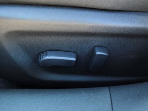 Used 2025 Nissan Altima 2.5 SR image 10