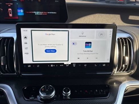 New 2025 Ford Expedition Platinum w/ Stealth Performance Package image 23