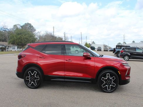 Used 2023 Chevrolet Blazer RS w/ Driver Confidence II Package image 8