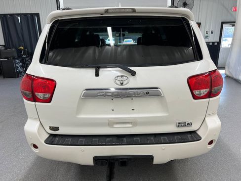 Used 2013 Toyota Sequoia Platinum AWD/4WD image 5