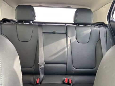 Used 2024 Buick Encore GX Sport Touring w/ Comfort Package image 12