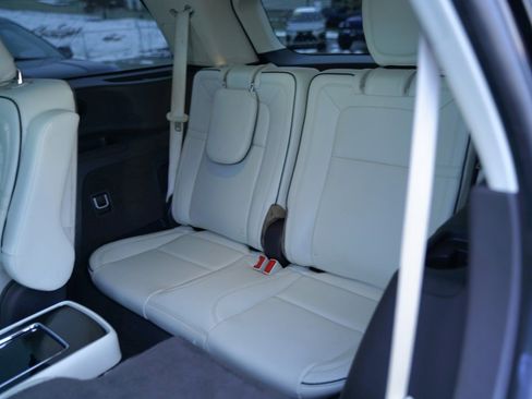 Used 2020 Lincoln Aviator Black Label w/ Dynamic Handling Package image 26