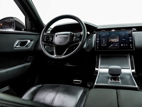 Used 2025 Land Rover Range Rover Velar Dynamic SE image 19