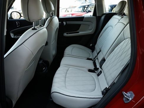 Used 2023 MINI Cooper Countryman S w/ Signature Upholstery Package image 25