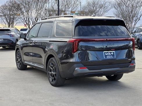 New 2026 Kia Carnival SX Prestige image 3