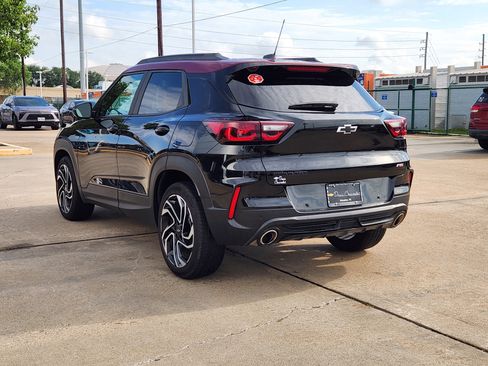 Certified 2025 Chevrolet TrailBlazer RS w/ Convenience Package FWD image 8