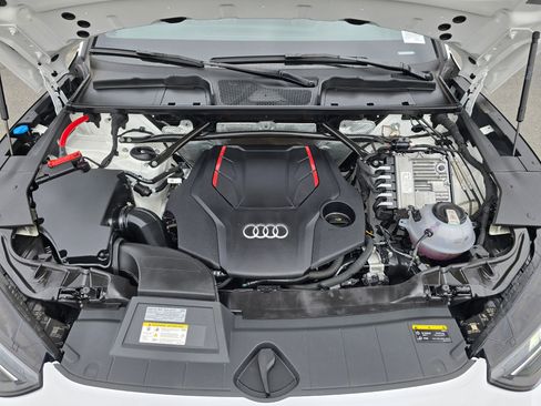 Certified 2023 Audi SQ5 Premium Plus w/ Premium Plus Package AWD/4WD image 41