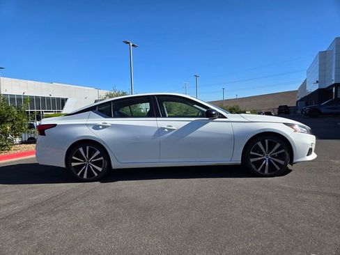 Used 2022 Nissan Altima 2.5 SR image 7